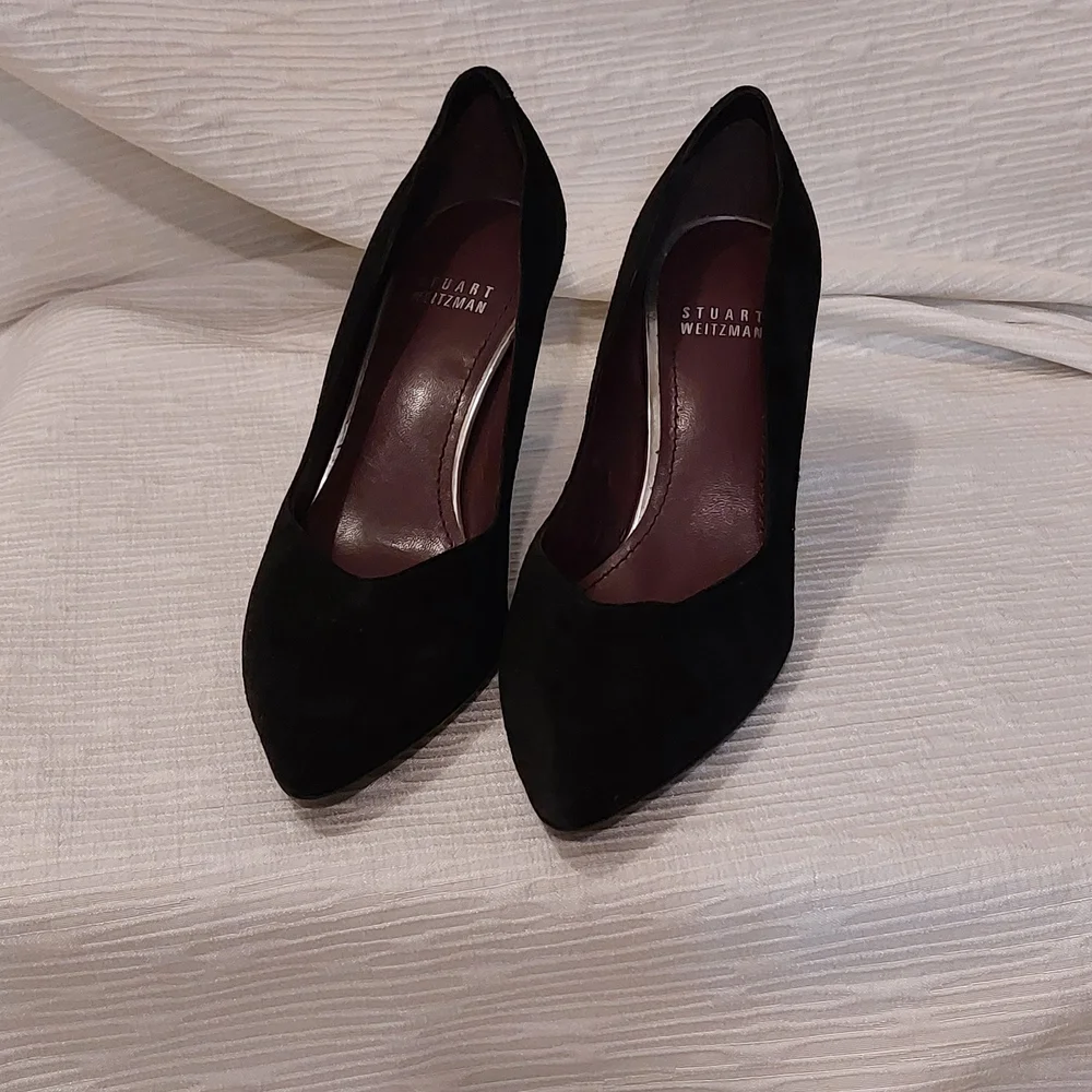 Stuart Weitzman Black Suede Women's Pumps - Picture 2 of 16